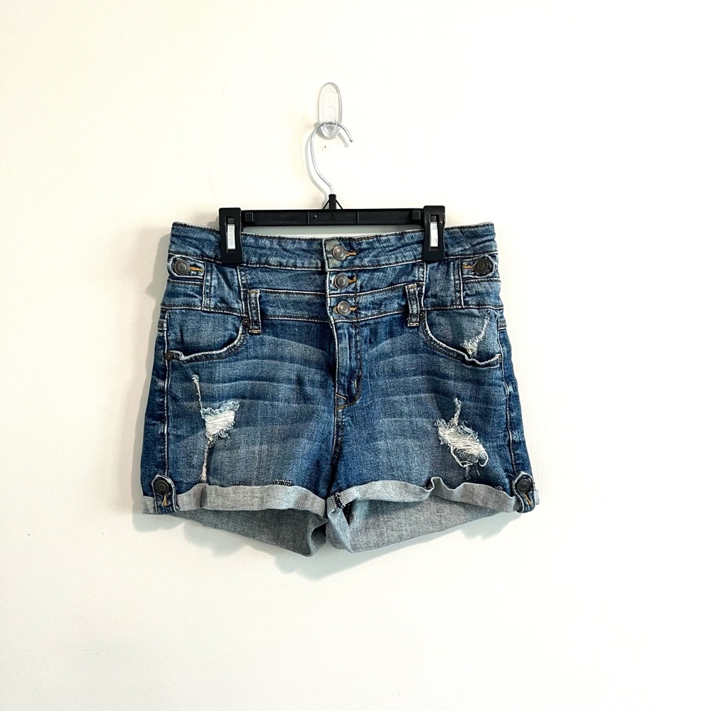 Eunina High Rise Short Jeans